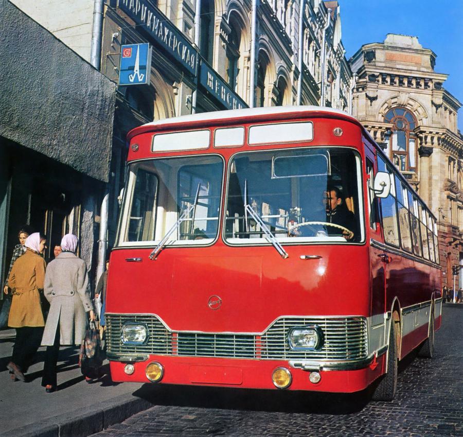  ЛиАЗ-677Э 1971 года  (фото 9 из 9)